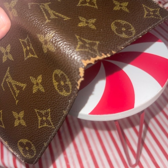 Vintage Louis Vuitton Monogram bilfold wallet - Picture 3 of 13